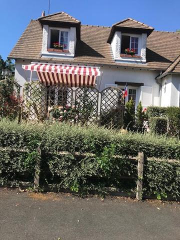 Clos Du Bourg Bed and Breakfast Saint-Cyr-en-Val Eksteriør billede